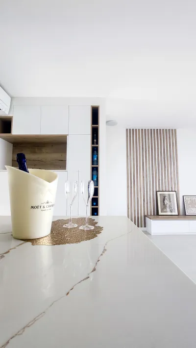 Cuisine contemporaine sur mesure — îlot central