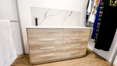 Dressing sur mesure — commode et penderie toute hauteur