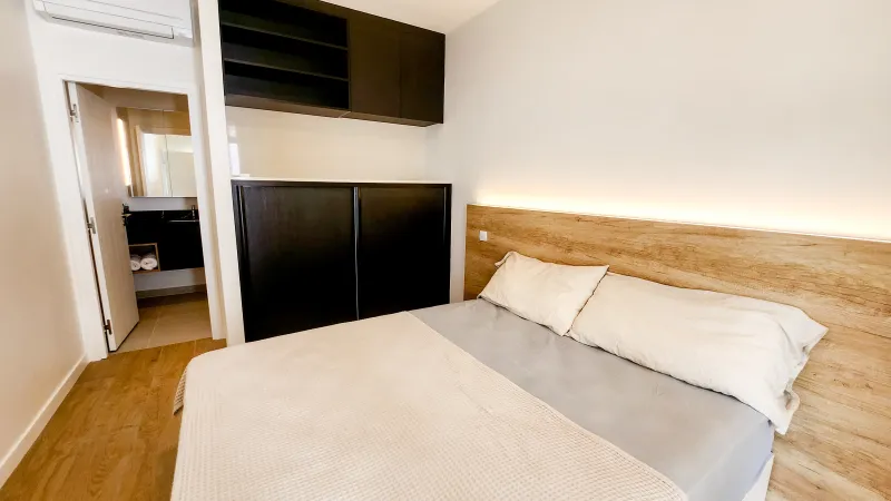 Chambre — Appartement en résidence — aménagement complet