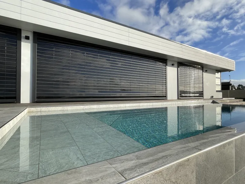 Villa contemporaine — Full Home, de la cuisine aux screens